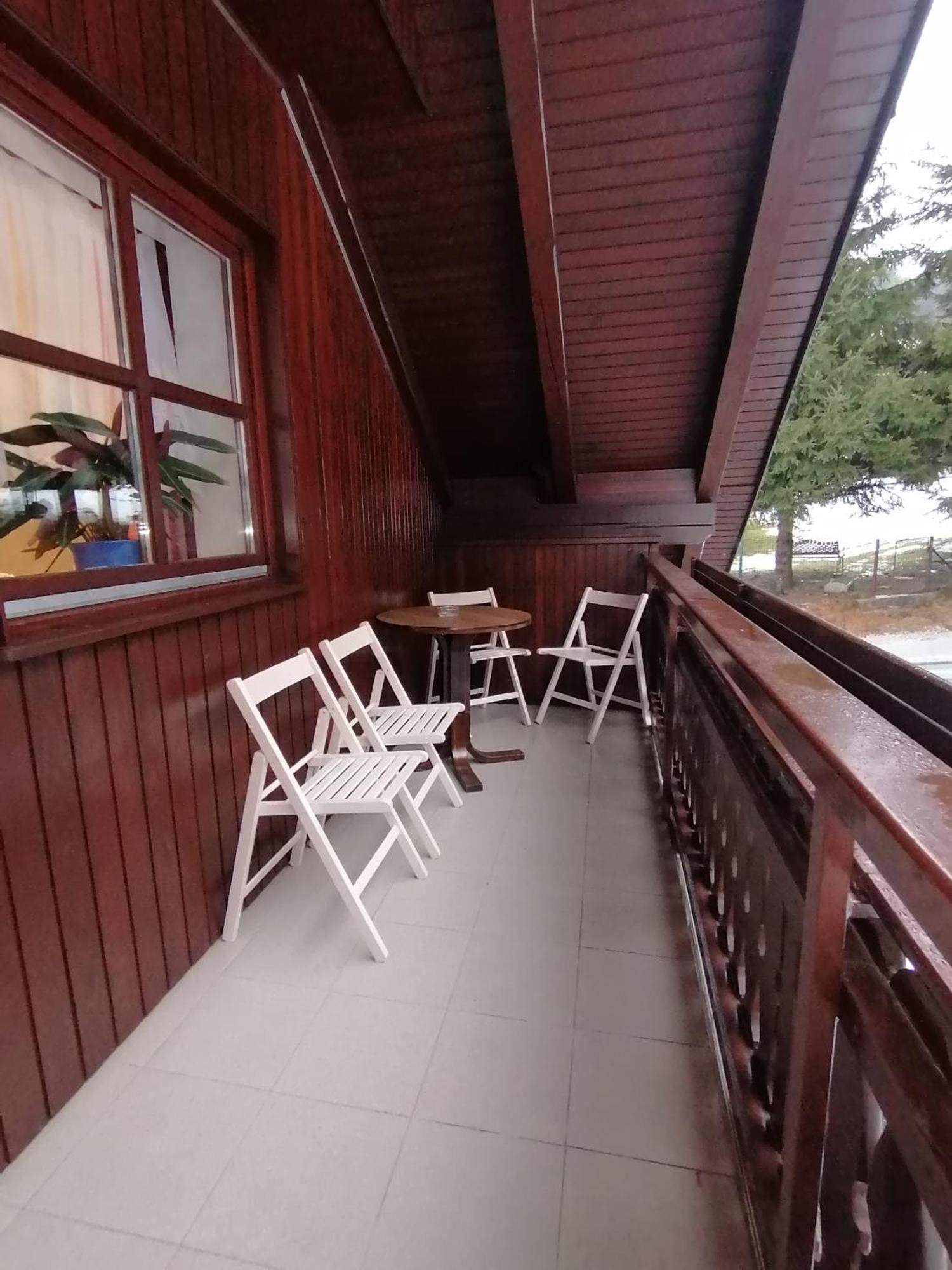 Apartma Cvrsta Trojka Jesenice Exterior photo