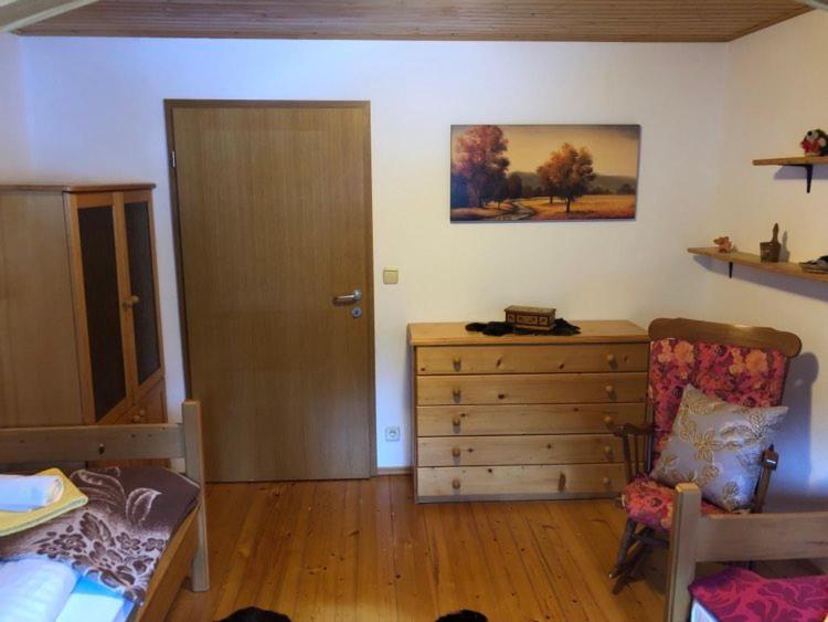 Apartma Cvrsta Trojka Jesenice Exterior photo