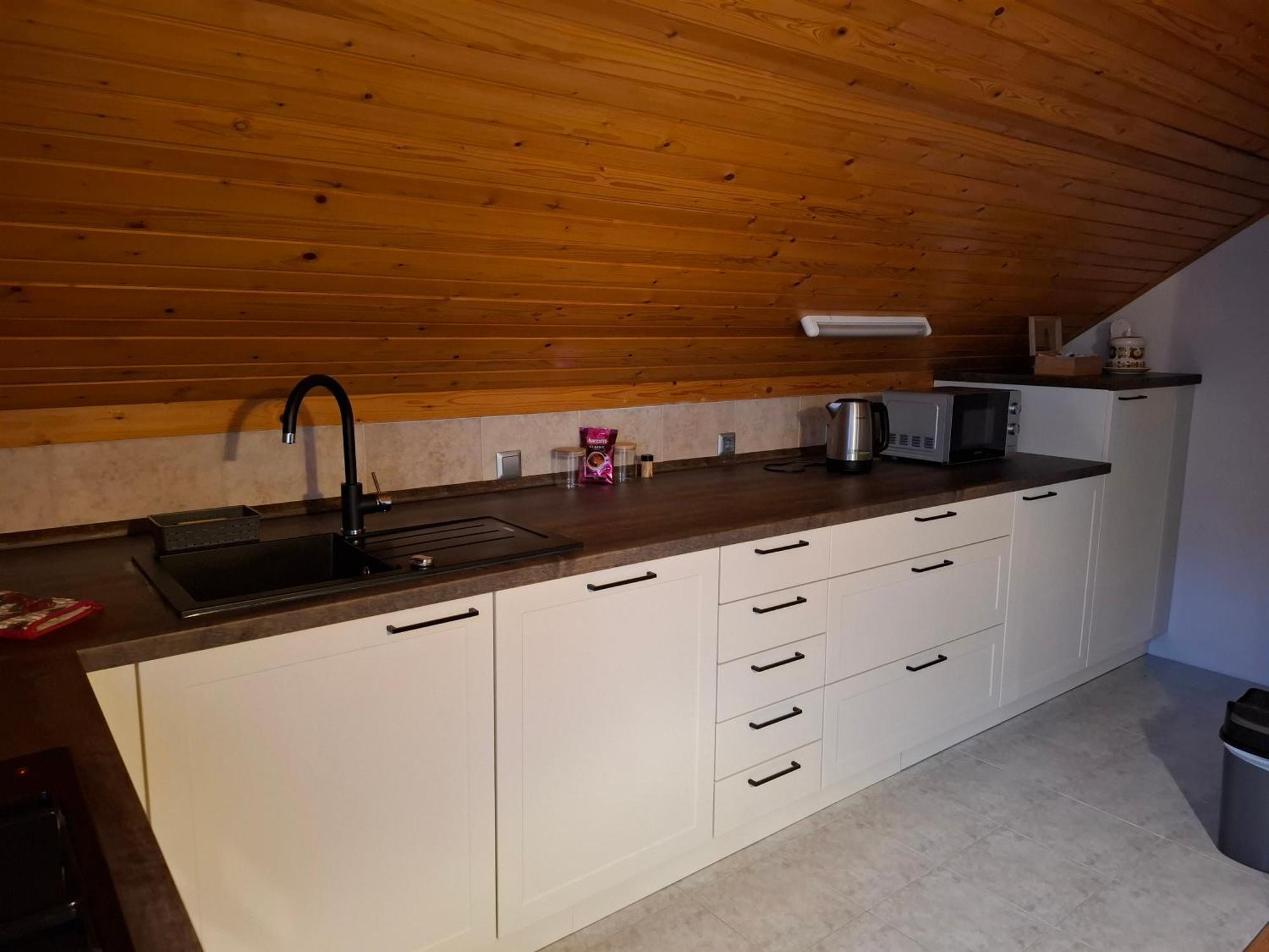 Apartma Cvrsta Trojka Jesenice Exterior photo